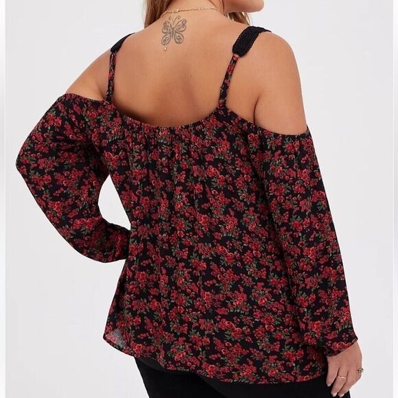 Torrid Floral Cold Shoulder Rose Print Crinkle Blouse Top Women’s Large (0) - Picture 1 of 4